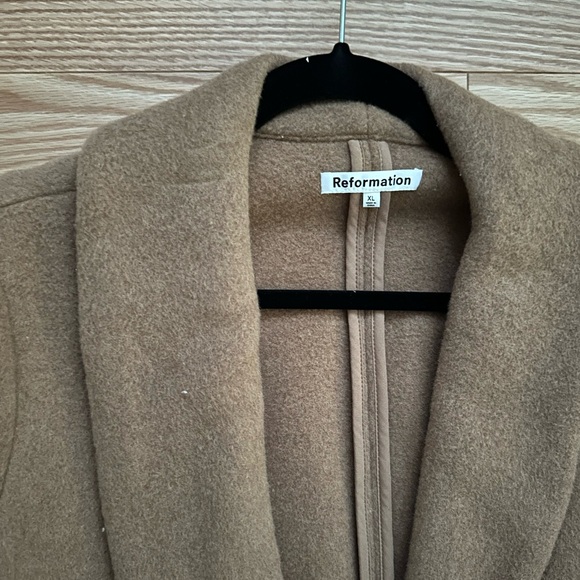 Reformation Robe Coat - Picture 2 of 3
